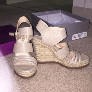 Fergie Gold Champagne Metallic Wedges